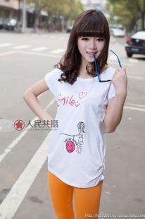 義烏背心外景模特與專業(yè)淘寶產品拍攝服務