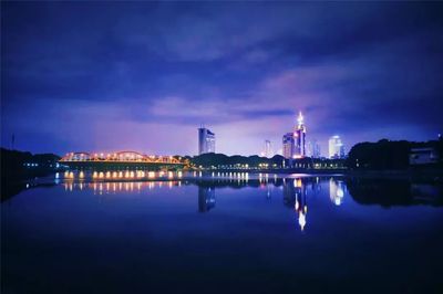 光影凝刻時(shí)代脈搏——張瑩瑩入圍中國優(yōu)秀攝影師評選初審作品公示